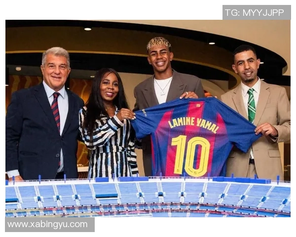 历史上最具影响力的足球巨星:从贝利到梅西的传奇之路 历史上最具影响力的足球巨星:从贝利到梅西的传奇之路